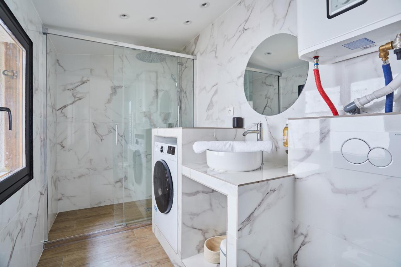 Apartment Le Marais By Studio Prestige Paris Bagian luar foto
